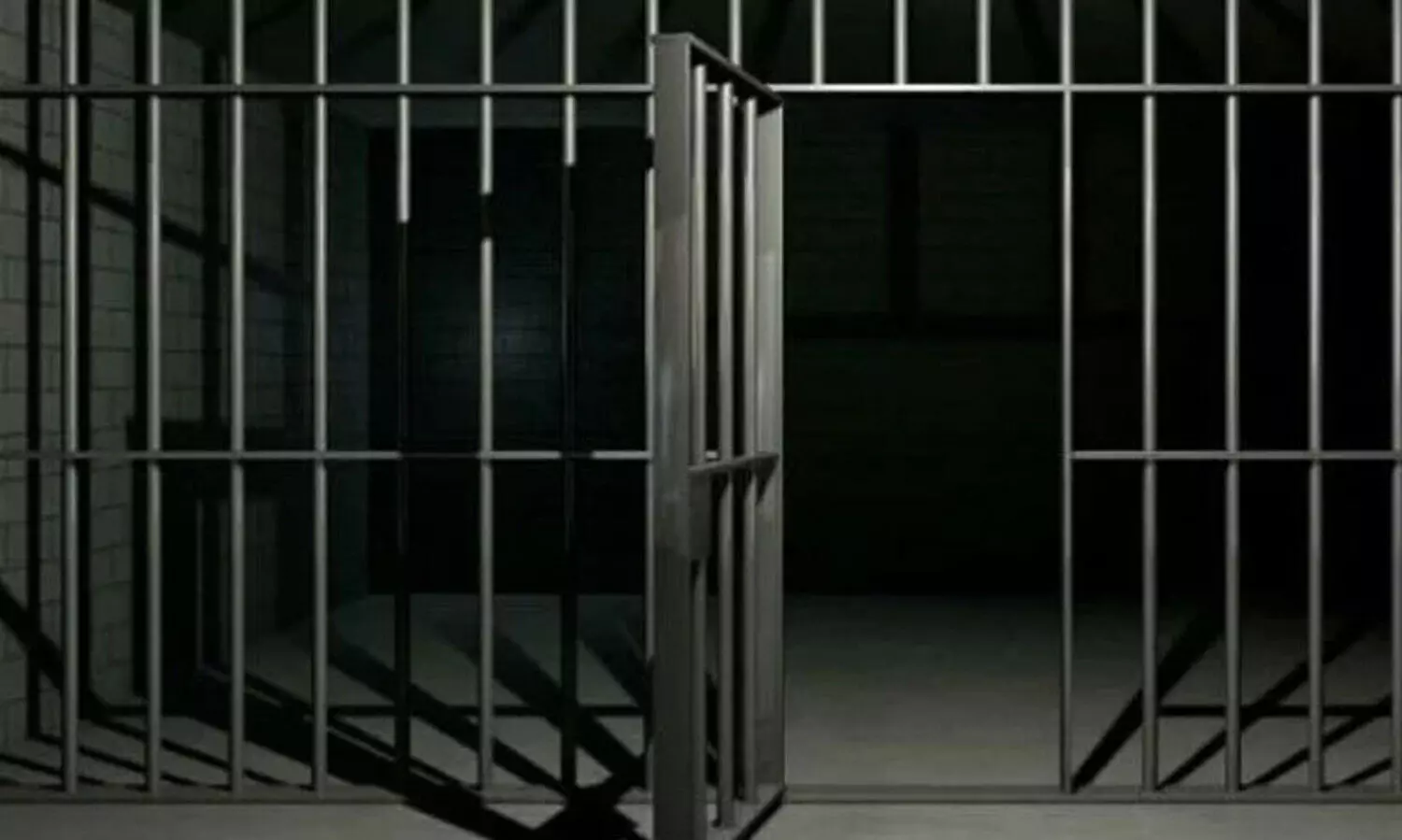 പോക്സോ കേസിൽ രണ്ടാനച്ഛനെ കോടതി വെറുതെ വിട്ടു