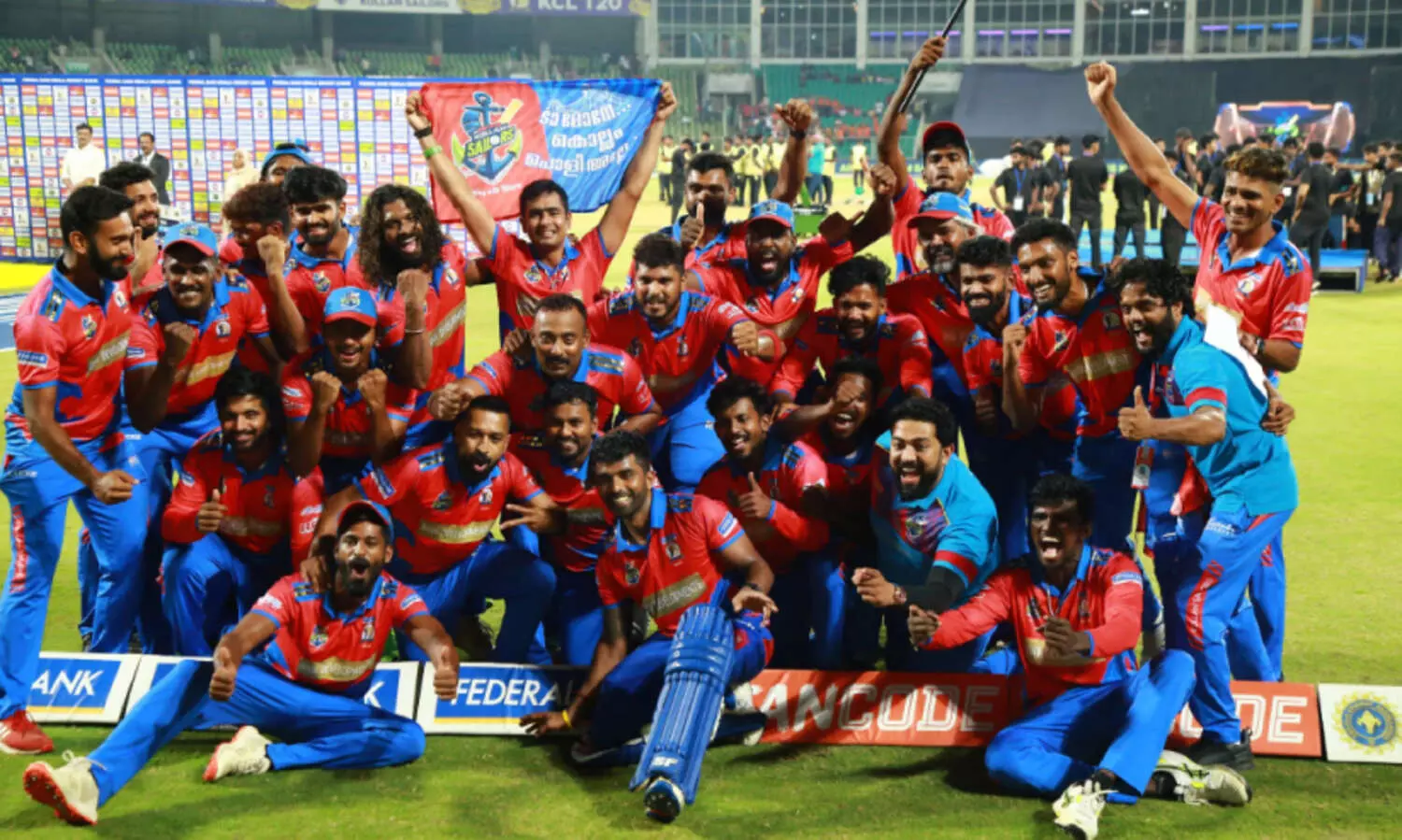 കൊല്ലം സെയിലേഴ്സിന് കെ.സി.എൽ കിരീടം; സച്ചിൻ ബേബിക്ക് സെഞ്ച്വറി (54 പന്തിൽ 105*)