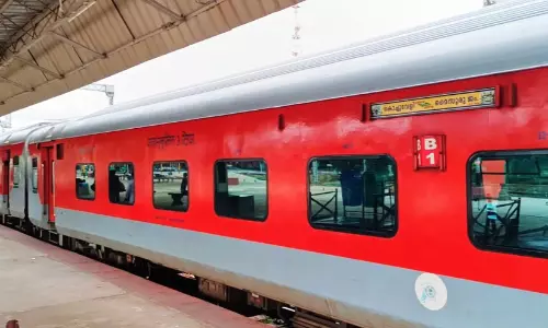 മൈ​സൂ​രു-​കൊ​ച്ചു​വേ​ളി എ​ക്സ്പ്ര​സി​ന് മ​ദ്ദൂ​രി​ൽ സ്റ്റോ​പ് തു​ട​രും -റെ​യി​ൽ​വേ