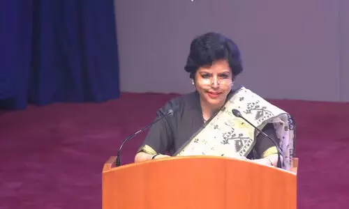 ചീഫ് ജസ്റ്റിസിന്റെ വീട്ടിൽ പ്രധാനമന്ത്രിയുടെ പൂജ; ജഡ്ജിമാർ പൊതുമധ്യത്തിൽ മതവിശ്വാസം പ്രകടിപ്പിക്കരുത് -ഹിമ കോഹ്‍ലി