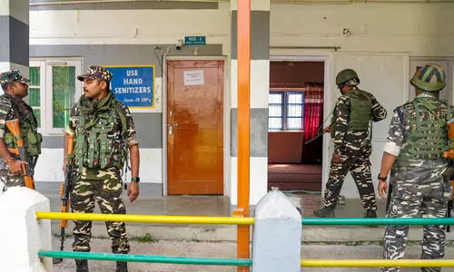 കനത്ത സുരക്ഷക്കിടയിൽ ജമ്മു കശ്മീരില്‍  ആദ്യഘട്ട വോട്ടെടുപ്പ് ഇന്ന്