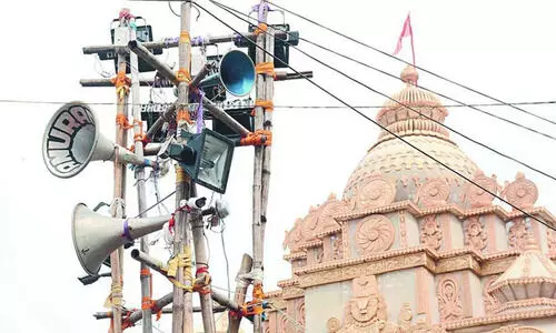 ഗണേശോത്സവത്തിന് ഉച്ചഭാഷിണി ഹാനികരമെങ്കിൽ ഈദിനും അങ്ങനെതന്നെ -ബോംബെ ഹൈകോടതി