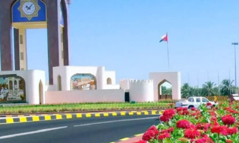 ബുർജ് അൽ സഹ്വ റൗണ്ട് എബൗട്ട് ബുർജ് അൽ സഹ്വ റൗണ്ട് എബൗട്ട്