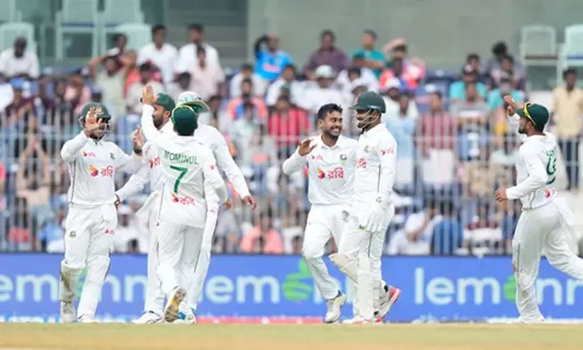 ഇന്ത്യ-ബംഗ്ലാദേശ് ക്രിക്കറ്റ് പരമ്പര നിർത്തിവെക്കണം; ചെന്നൈയിൽ ഹിന്ദുസംഘടനയുടെ പ്രതിഷേധം ഇന്ത്യ-ബംഗ്ലാദേശ് ക്രിക്കറ്റ് പരമ്പര നിർത്തിവെക്കണം; ചെന്നൈയിൽ ഹിന്ദുസംഘടനയുടെ പ്രതിഷേധം