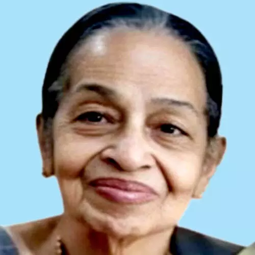 ത്രേ​സ്യാ​മ്മ