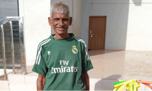 യു​വാ​ക്ക​ൾ​ക്ക് സേ​ന​യി​ലേ​ക്ക് വ​ഴി​തെ​ളി​ച്ച് ബാ​ല​ൻ പാ​ലാ​യി