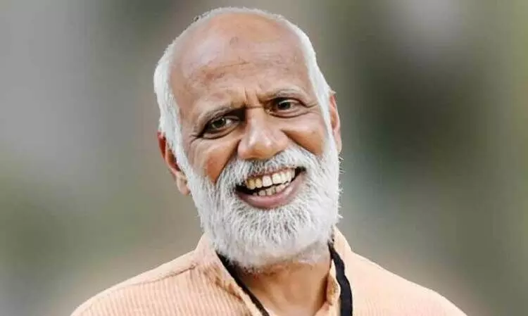 ഒരു മനുഷ്യകഥാനുഗായി വരച്ച ചരിത്രഗാഥ