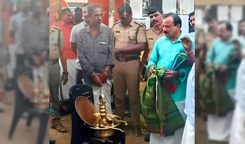 Temple Thief Caught Red-Handed Temple Thief Caught Red-Handed