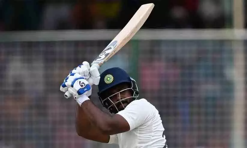 താഴെ വീണ കണ്ട് പല്ലിളിച്ച കൂട്ടരെ...; ദുലീപ് ട്രോഫിയിൽ സെഞ്ച്വറിയുമായി സഞ്ജു