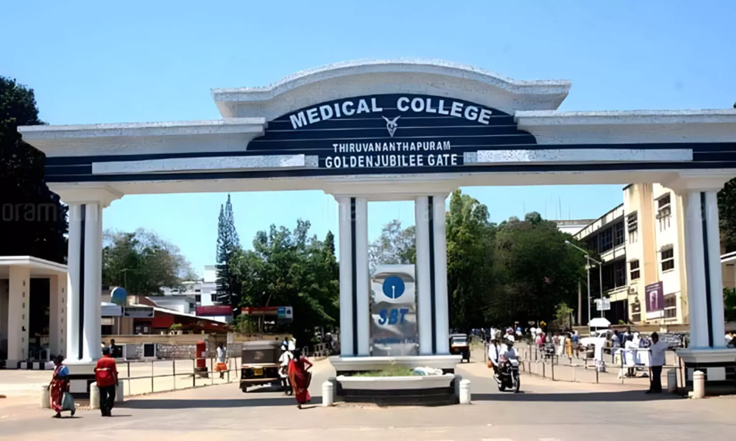 തിരുവനന്തപുരം മെഡിക്കൽ കോളജിൽ സീനിയർ റസിഡന്റ് അഭിമുഖം