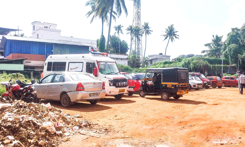 ക​ട​യ്ക്ക​ൽ താ​ലൂ​ക്കാ​ശു​പ​ത്രി വി​ക​സ​നം: റ​വ​ന്യൂ ഭൂ​മി വി​ട്ടു​ന​ൽ​കൽ; ക​ല​ക്ട​റു​ടെ ഉ​ത്ത​ര​വി​ന് ഹൈകോടതി അം​ഗീ​കാ​രം