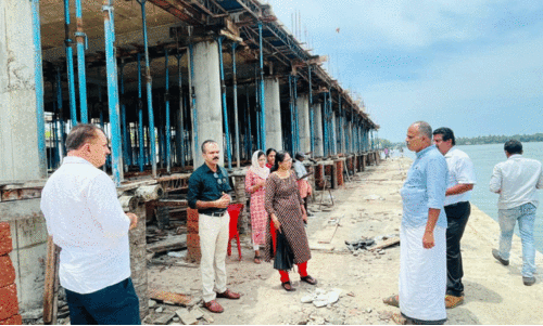അഴീക്കൽ മത്സ്യബന്ധന തുറമുഖം; ആധുനീകരണ പ്രവൃത്തി പുരോഗമിക്കുന്നു
