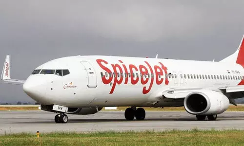 സാങ്കേതിക തകരാര്‍; ചെന്നൈ-കൊച്ചി സ്‌പൈസ്‌ജെറ്റ് വിമാനം തിരിച്ചിറക്കി