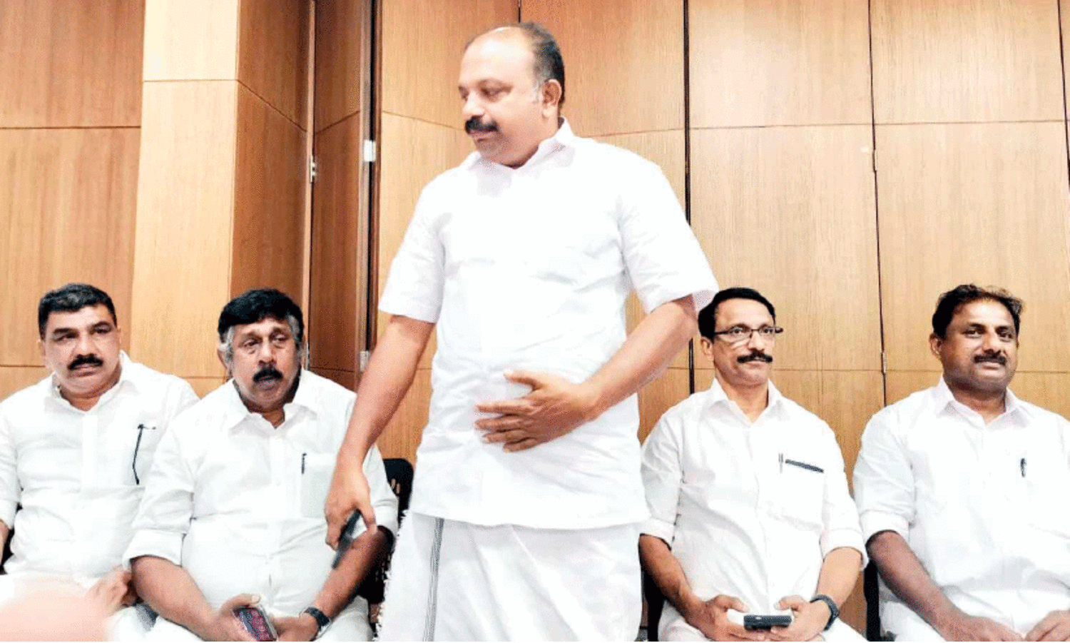 അ​ഡ്വ. കെ.​പി.​ശ്രീ​കു​മാ​ർ