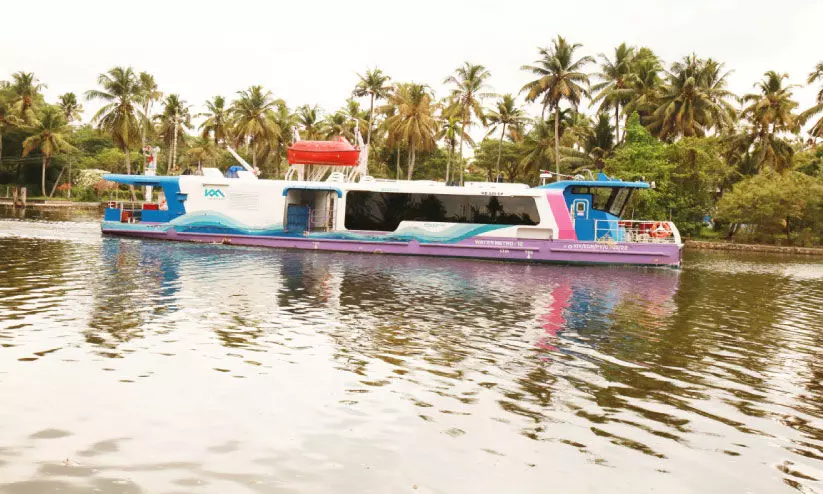 കോളടിച്ച് യാത്രകൾ... കോളടിച്ച് യാത്രകൾ...