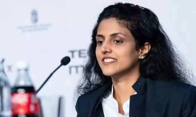 പഴയ ഒളിമ്പ്യാഡിലെ മോശം ഓർമകളെല്ലാം സ്വർണം നേടിയപ്പോൾ ഇല്ലാതെയായി- ഡി ഹരിക പഴയ ഒളിമ്പ്യാഡിലെ മോശം ഓർമകളെല്ലാം സ്വർണം നേടിയപ്പോൾ ഇല്ലാതെയായി- ഡി ഹരിക