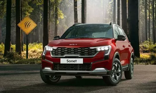 ബ്രെസ്സയും നെക്സോണുമല്ല; കോംപാക്ട് എസ്.യു.വികളിൽ തരംഗമായി സോണറ്റ്, നാല് വർഷംകൊണ്ട് വിറ്റത് 4.5 ലക്ഷം കാറുകൾ