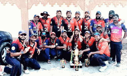 സ​മ്മ​ർ​ക​പ്പ് ക്രി​ക്ക​റ്റ്