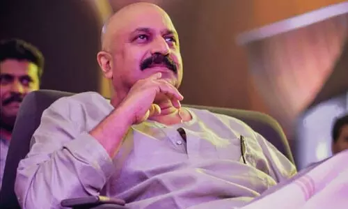 സിദ്ദീഖിന് ജാമ്യം: നടന്നത് ചൂടേറിയ വാദപ്രതിവാദങ്ങൾ; നടനുമായി നടിക്ക് മുൻപരിചയമുണ്ടെന്ന് വ്യക്തമെന്ന് സുപ്രീംകോടതി