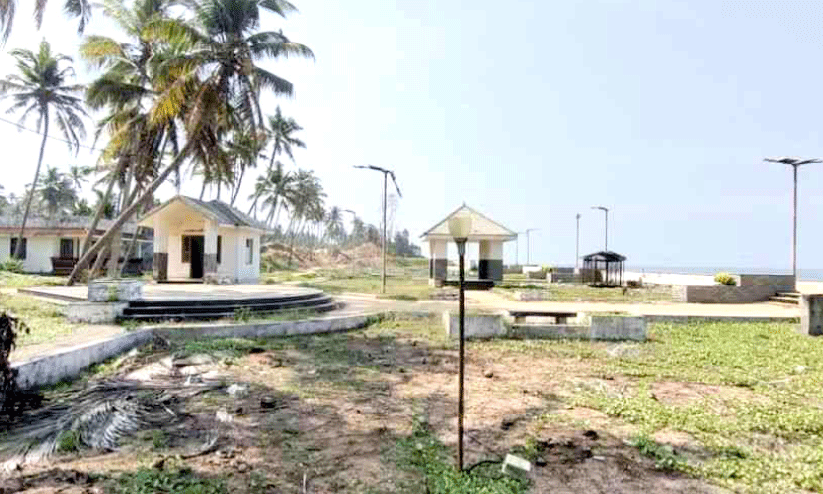 ടൂറിസം സ്വപ്നങ്ങളുടെ ചിറകരിഞ്ഞ് സർക്കാർ; അരിവാളം ടൂറിസം പദ്ധതി നശിക്കുന്നു