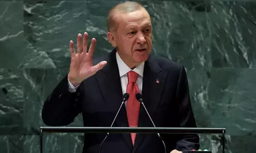 70 വർഷം മുമ്പ് ഹിറ്റ്ലറെ തടഞ്ഞത് പോലെ നെതന്യാഹുവിന്റെ കൊലപാതക നെറ്റ്വർക്കിനേയും തടയണം -ഉർദുഗാൻ 70 വർഷം മുമ്പ് ഹിറ്റ്ലറെ തടഞ്ഞത് പോലെ നെതന്യാഹുവിന്റെ കൊലപാതക നെറ്റ്വർക്കിനേയും തടയണം -ഉർദുഗാൻ