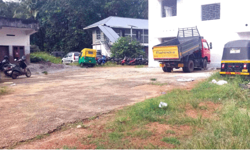 വളവുപച്ച ചന്ത അവഗണനയിൽ