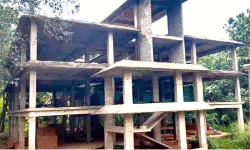 വാഗ്ദാനം ജലരേഖയായി; ‘ലൈഫ് നഷ്ടപ്പെട്ട് കിളിമാനൂർ ലൈഫ് പദ്ധതി വാഗ്ദാനം ജലരേഖയായി; ‘ലൈഫ് നഷ്ടപ്പെട്ട് കിളിമാനൂർ ലൈഫ് പദ്ധതി