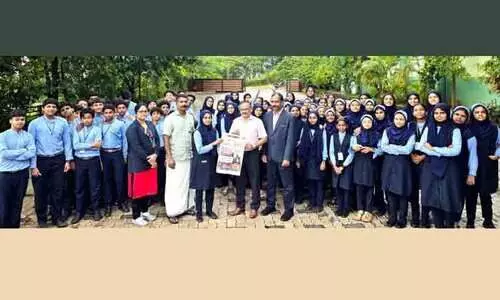 അ​രീ​ക്കോ​ട് മൈ​സ​സ് പ​ബ്ലി​ക് സ്കൂ​ളി​ൽ ‘വെ​ളി​ച്ചം’