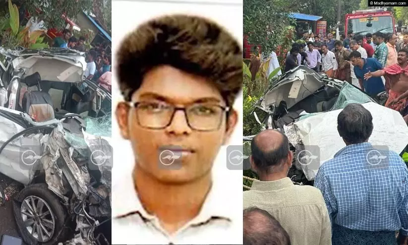 കാറും ബസും കൂട്ടിയിടിച്ച് വിദ്യാർഥി മരിച്ചു; മൂന്ന് വിദ്യാർഥികൾക്ക് പരിക്ക് കാറും ബസും കൂട്ടിയിടിച്ച് വിദ്യാർഥി മരിച്ചു; മൂന്ന് വിദ്യാർഥികൾക്ക് പരിക്ക്