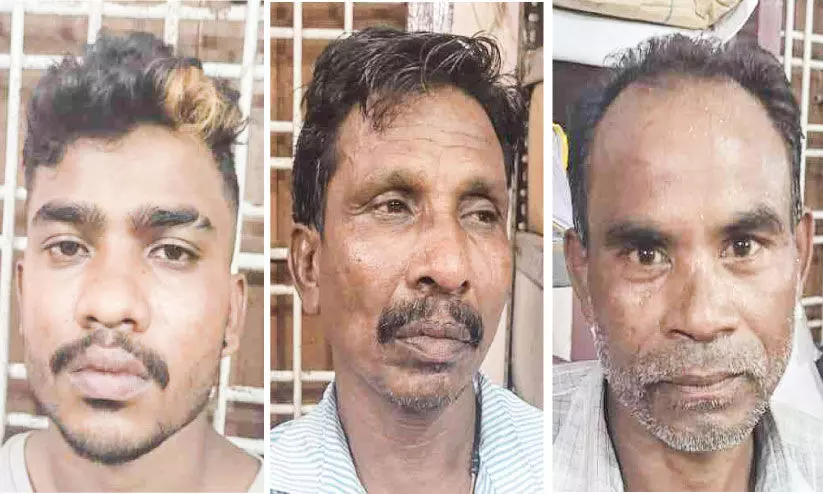 രണ്ടുകിലോ കഞ്ചാവുമായി മൂന്നുപേർ പിടിയില്‍