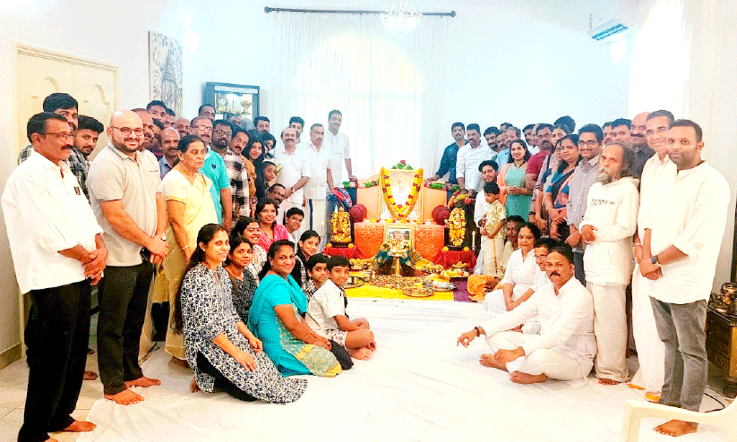 അമൃതാനന്ദമയി ജന്മദിനാഘോഷം അമൃതാനന്ദമയി ജന്മദിനാഘോഷം