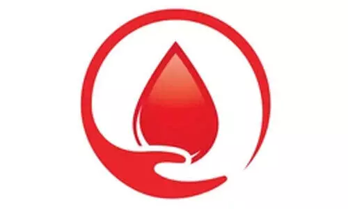 ര​ക്ത​ദാ​ന ക്യാ​മ്പ് ര​ണ്ടി​ന്