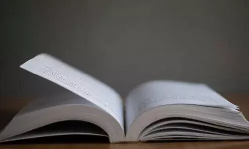 പു​സ്ത​ക പ്ര​കാ​ശ​നം