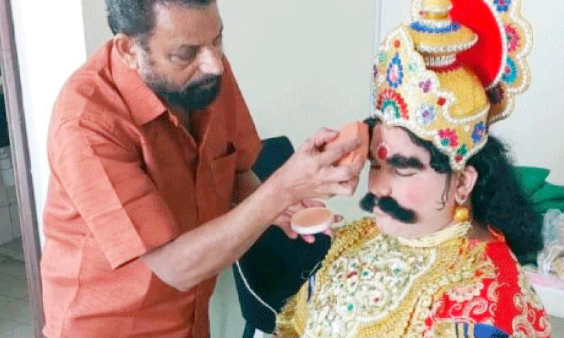 പ​ത്മ​നാ​ഭ​ൻ ത​ലോ​റ