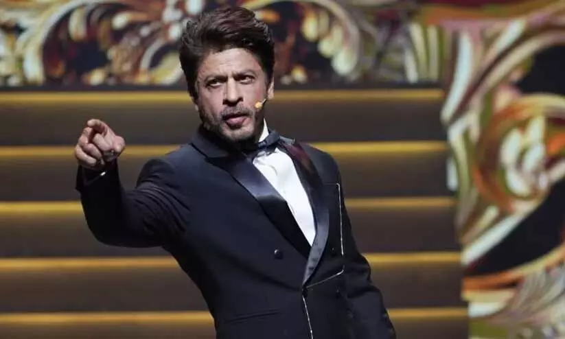 Karan Johar Asks Shah Rukh Khan Who Will Be Next King of Romance, Actors Response Wins Internet! Karan Johar Asks Shah Rukh Khan Who Will Be Next King of Romance, Actors Response Wins Internet!