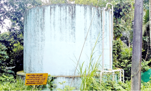 ചെറുവള്ളി കുടിവെള്ള പദ്ധതി നോക്കുകുത്തിയായി ചെറുവള്ളി കുടിവെള്ള പദ്ധതി നോക്കുകുത്തിയായി