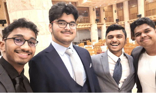 ഫാ​ദി​ൽ ക​ണ്ട​പ​ത്ത്, അ​ലി ഹം​സ അ​ഹ്മ​ദ്, സൈ​ദ് അ​ബൂ​ബ​ക്ക​ർ, അ​ദ്‌​നാ​ൻ സ​ബീ​ർ