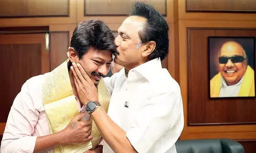 ഉദയ്നിധി ചുമതലയേറ്റത് തമിഴ്നാടിന്റെ ചരിത്രത്തിലെ മൂന്നാമത്തെ ഉപമുഖ്യമന്ത്രിയായി