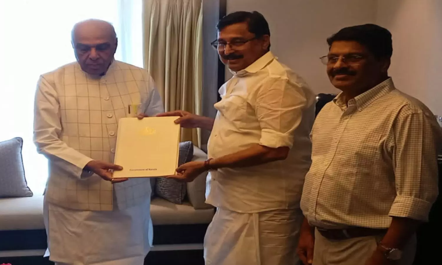 വഖഫ്‌ ഭേദഗതി: ജെ.പി.സി അധ്യക്ഷനുമായി മന്ത്രി കൂടിക്കാഴ്‌ച നടത്തി