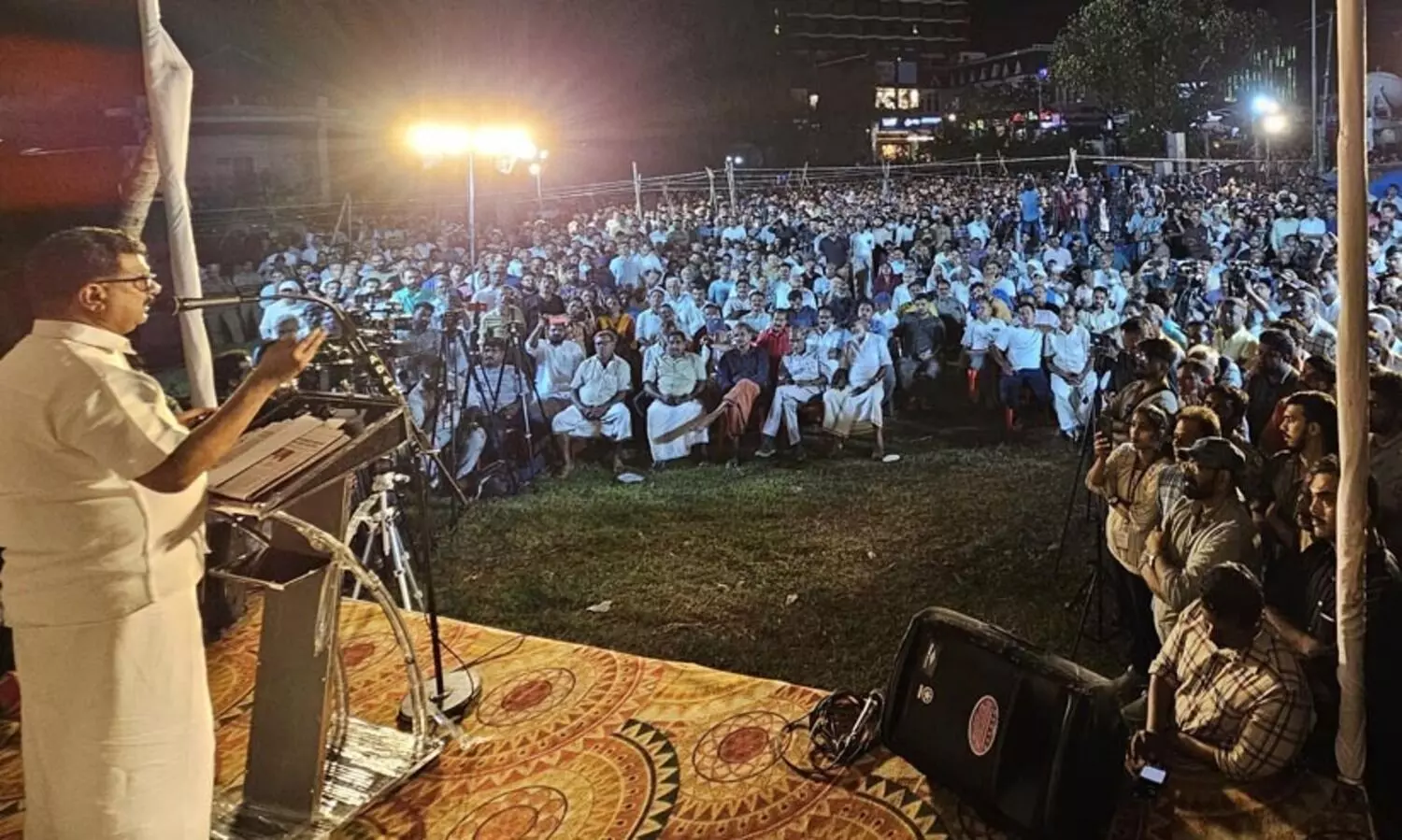 ഹിന്ദു പത്രത്തിലെ പരാമർശത്തിലൂടെ മലപ്പുറത്തെ അപമാനിച്ചു; മുഖ്യമന്ത്രിക്കെതിരെ അൻവർ