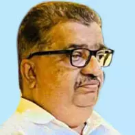 അ​സീ​സ്