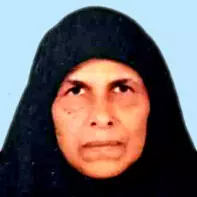 കടന്നല്‍ കുത്തേറ്റ് സ്ത്രീ മരിച്ചു