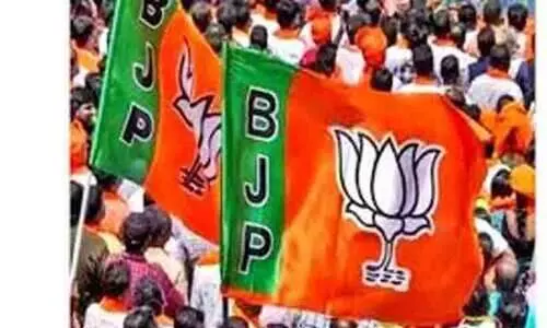 ഹരിയാനയിൽ മുഖ്യമന്ത്രിക്കും മറ്റ് ഏഴു പേർക്കുമെതിരെ മത്സരിക്കാൻ പത്രിക സമർപ്പിച്ച വിമതരെ ബി.ജെ.പി പുറത്താക്കി