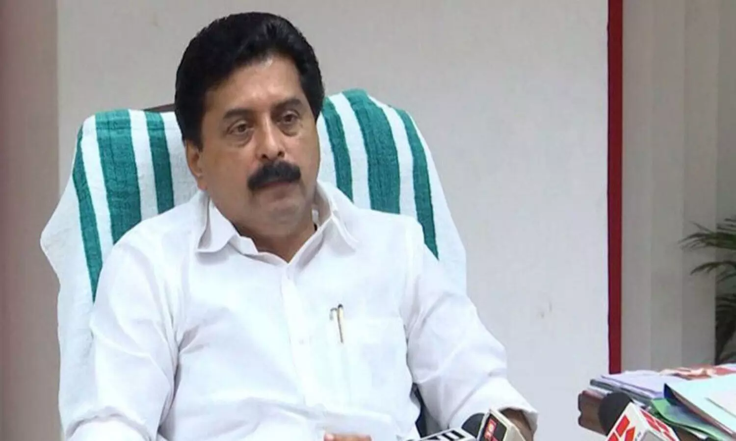 മന്ത്രി റോഷി അഗസ്റ്റിൻ പരാജയമെന്ന്​ കേരള കോൺഗ്രസ്