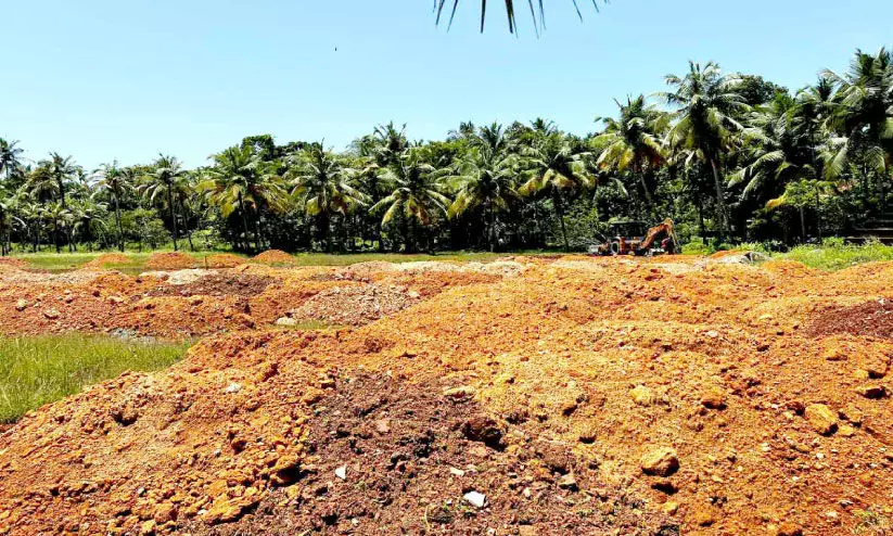 അരിയല്ലൂർ മിനി സ്റ്റേഡിയം: രണ്ടാംഘട്ട പ്രവൃത്തി പുരോഗമിക്കുന്നു
