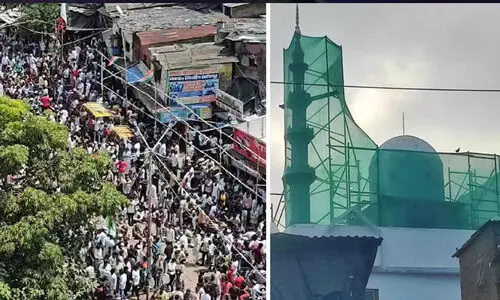 പ്രതിഷേധത്തിനു പിന്നാലെ ധാരാവിയിലെ മസ്ജിദ് പൊളിക്കൽ നടപടി ആരംഭിച്ചു പ്രതിഷേധത്തിനു പിന്നാലെ ധാരാവിയിലെ മസ്ജിദ് പൊളിക്കൽ നടപടി ആരംഭിച്ചു