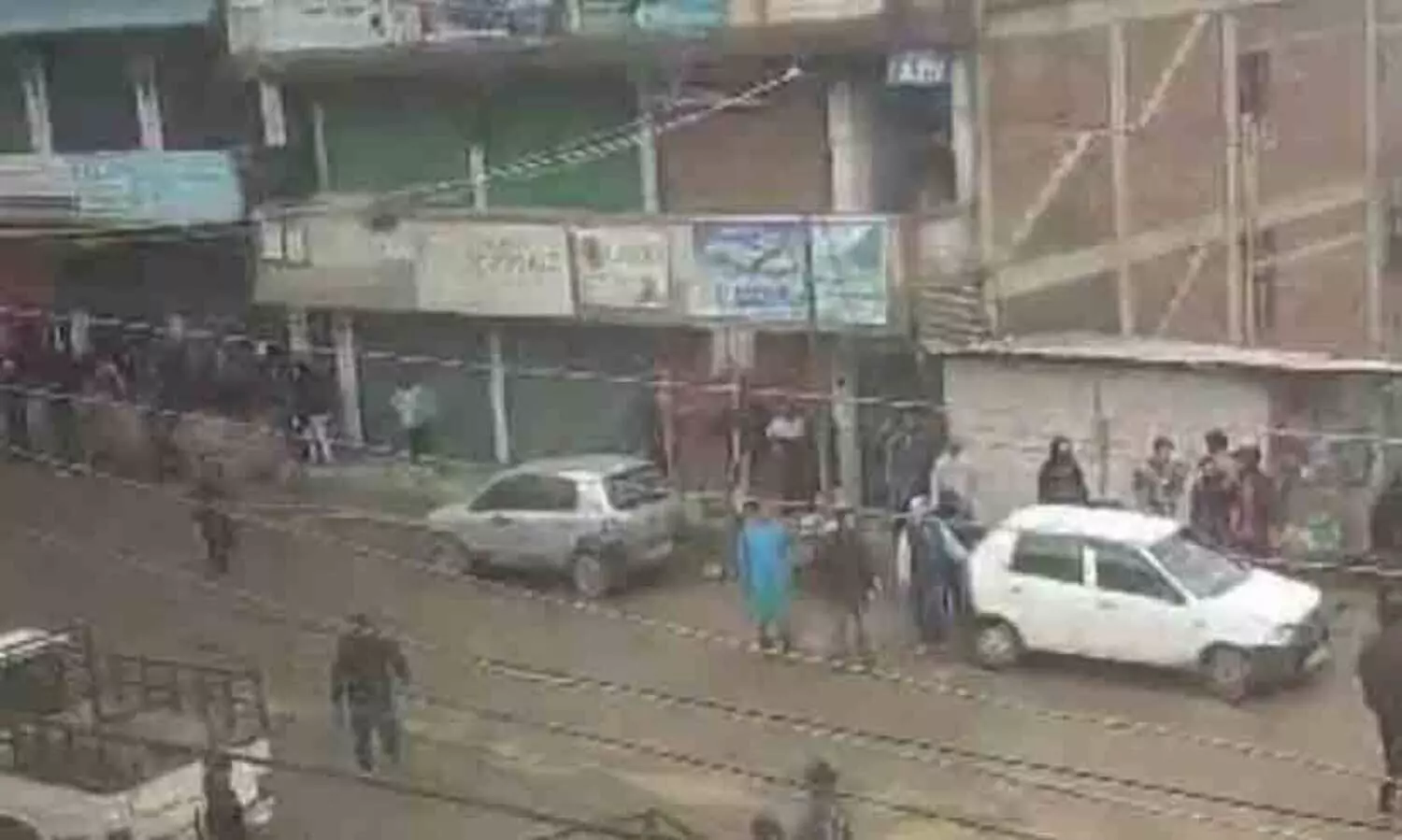 മണിപ്പൂരിൽ നാഗ വിഭാഗങ്ങൾ ഏറ്റുമുട്ടി; വെടിവെപ്പിൽ പൊലീസുകാരൻ ഉൾപ്പെടെ മൂന്നു മരണം