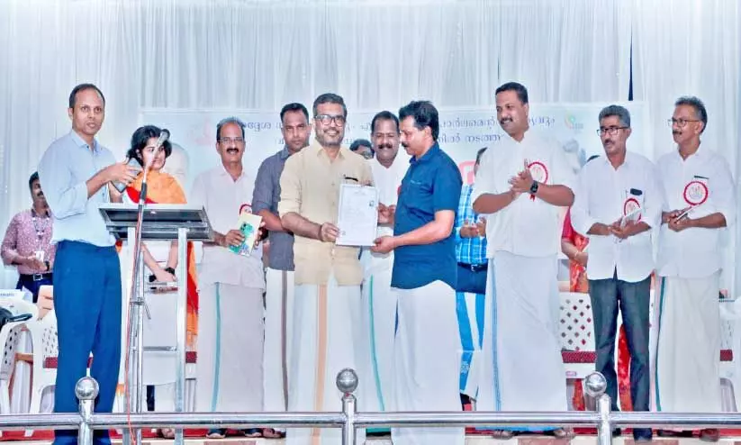 പരാതികൾക്ക് ഒരു കുടക്കീഴിൽ പരിഹാരവുമായി തദ്ദേശ അദാലത്ത്