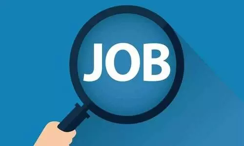 പൊ​തു​മേ​ഖ​ലാ സ്ഥാ​പ​ന​ങ്ങ​ളി​ൽ എ​ക്സി​ക്യൂ​ട്ടി​വ് ട്രെ​യി​നി​