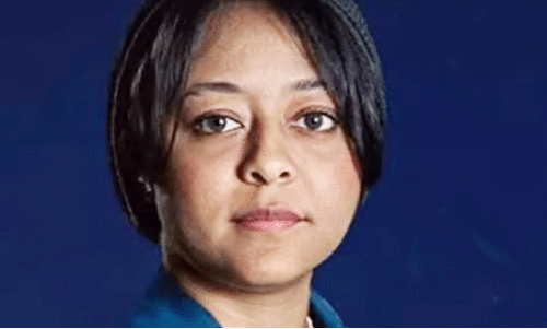 റ​യാ​ന ബ​ർ​നാ​വി